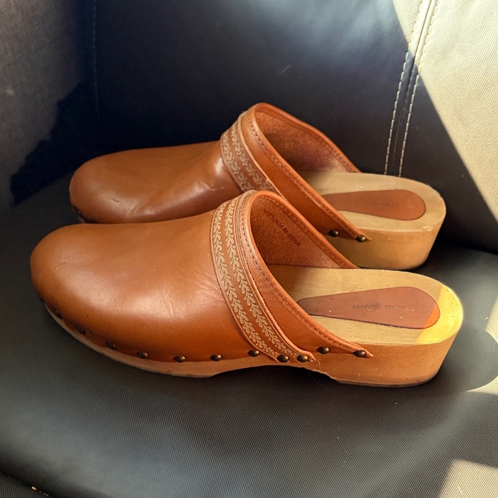 Isabel Marant Tan Leather Clog Sandals